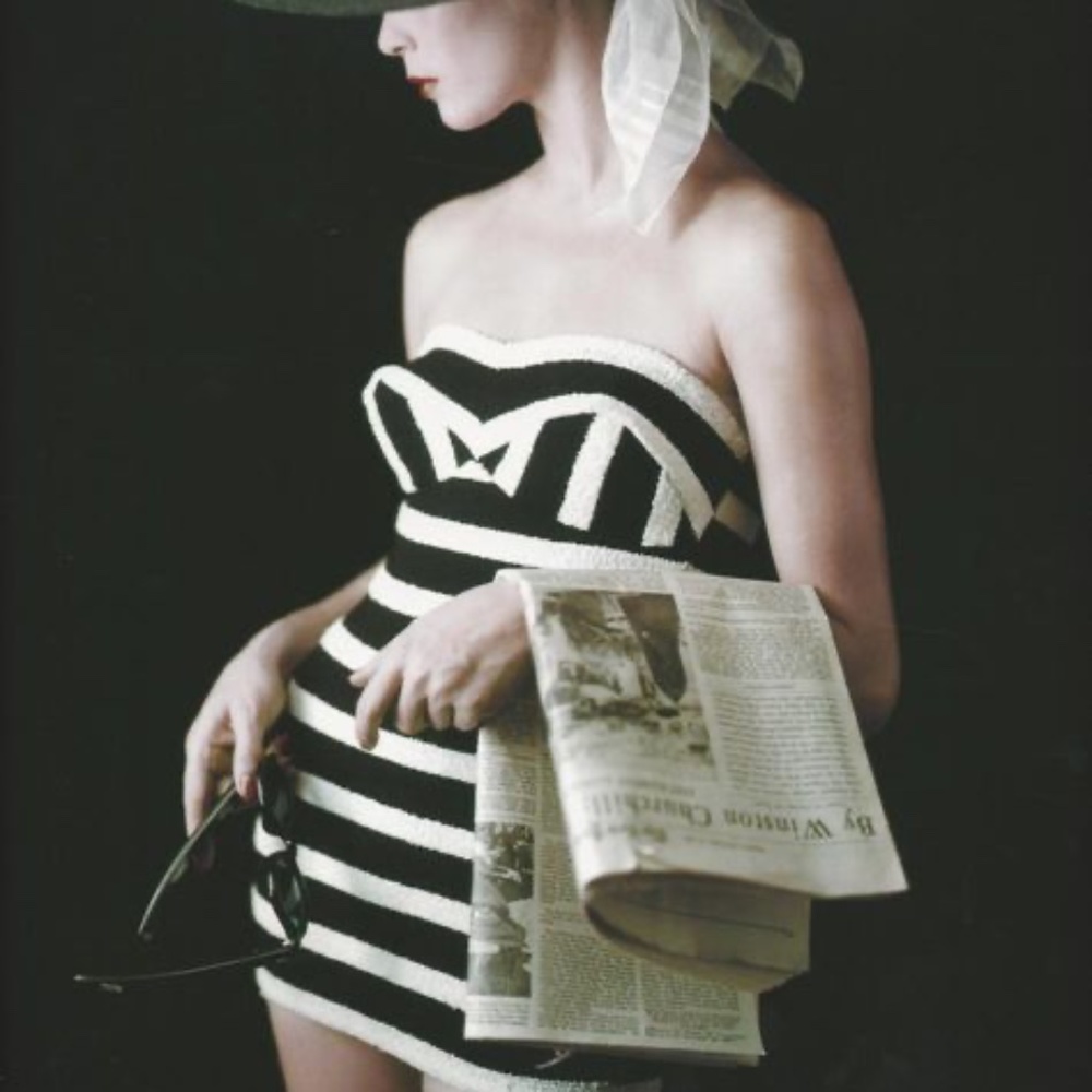 BLACK & WHITES